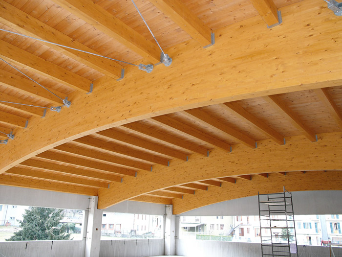 Tetto e copertura in legno lamellare Coperture in legno lamellare: i vantaggi